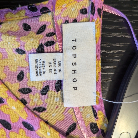 Topshop Asymmetrical Dress in Yellow and Green Floral - Picture 2 of 3